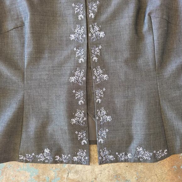Vintage 90s Menswear Style Embroidered Vest Size 16 Gray Hooks Whimsygoth Career - Picture 4 of 9